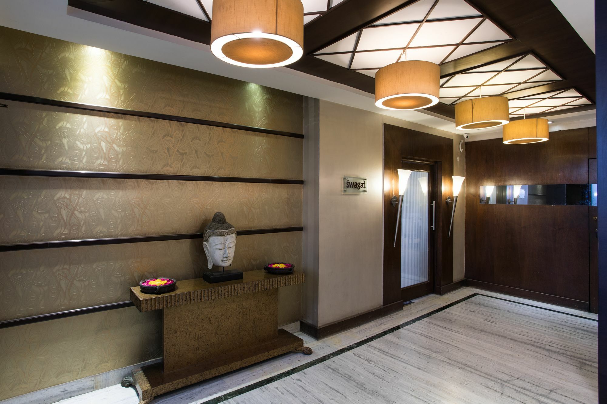 קוטה Surya Royal Hotel מראה חיצוני תמונה